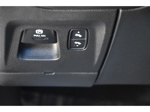 Used 2023 RAM 1500 Big Horn image 33