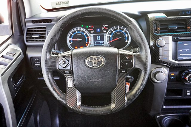 Used 2014 Toyota 4Runner SR5 Premium AWD/4WD image 28