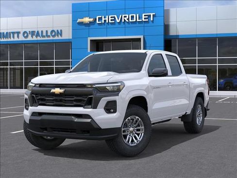New 2026 Chevrolet Colorado LT w/ LT Convenience Package AWD/4WD image 6