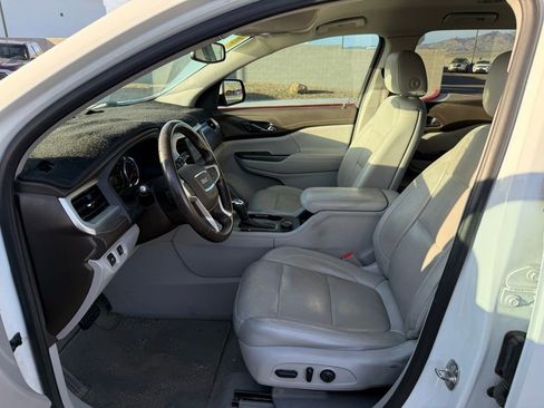 Used 2019 GMC Acadia SLT w/ LPO, Cargo Package image 9