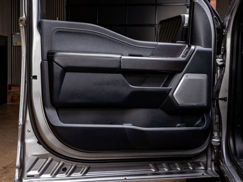 Used 2021 Ford F150 Lariat w/ Equipment Group 502A High image 35