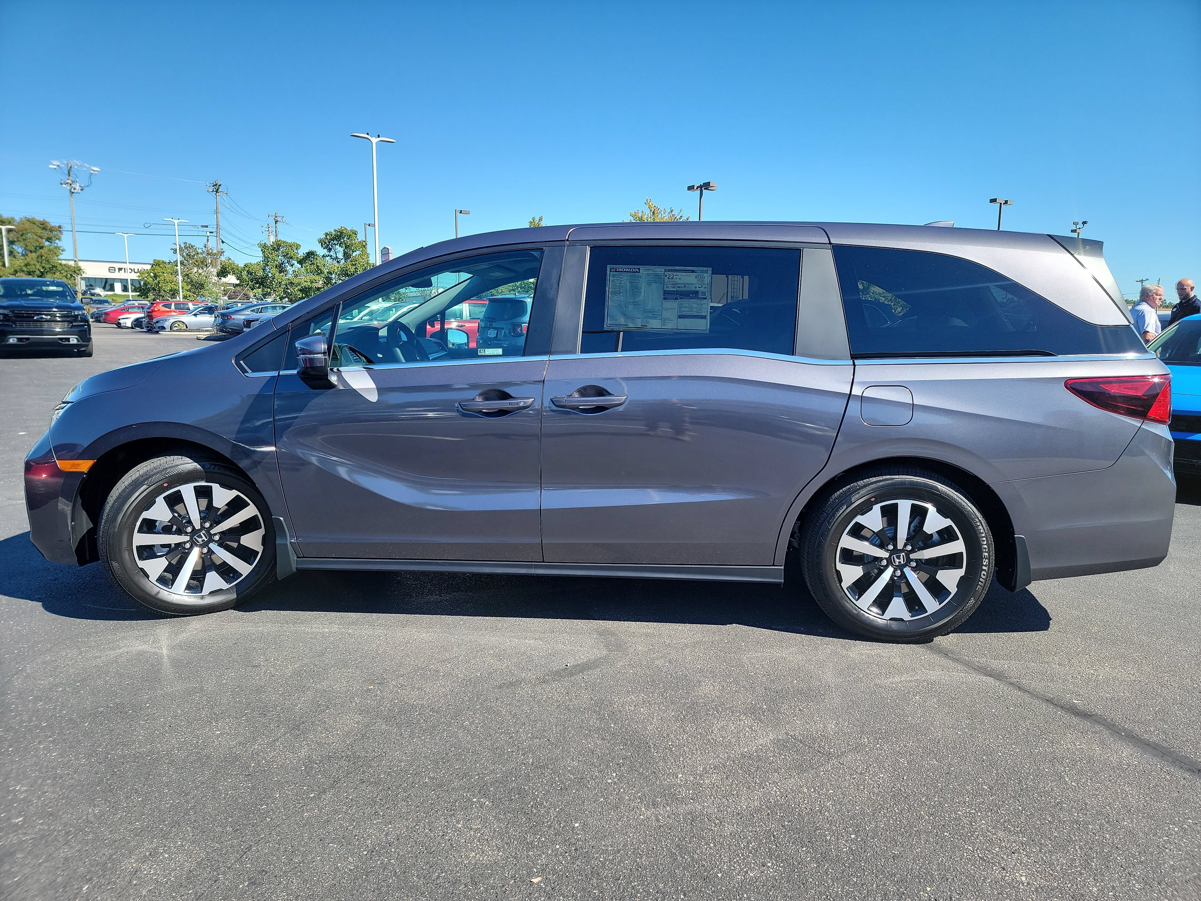 New 2027 Honda Odyssey Elite image 16