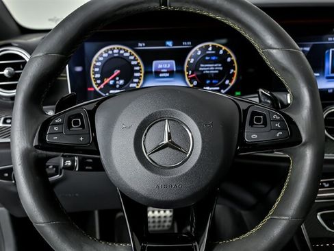 Used 2018 Mercedes-Benz E 63 AMG S image 28