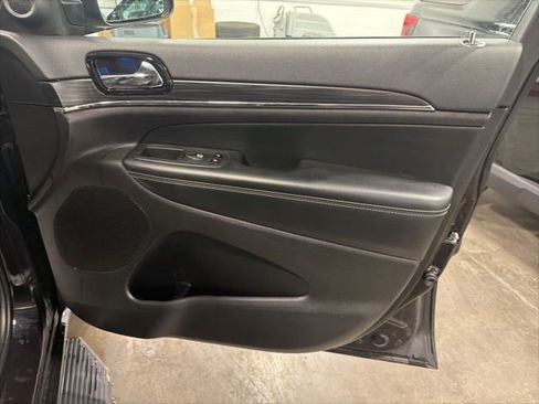 Used 2021 Jeep Grand Cherokee Limited w/ Quick Order Package 28K 80th image 16