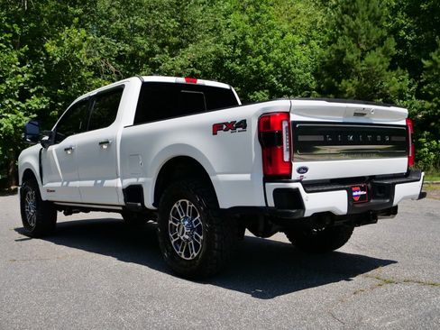Used 2024 Ford F250 Limited w/ FX4 Off-Road Package AWD/4WD image 10