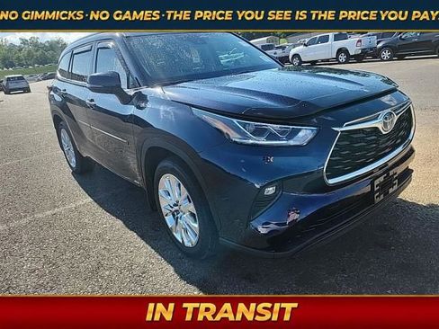 Used 2023 Toyota Highlander Limited AWD/4WD image 1