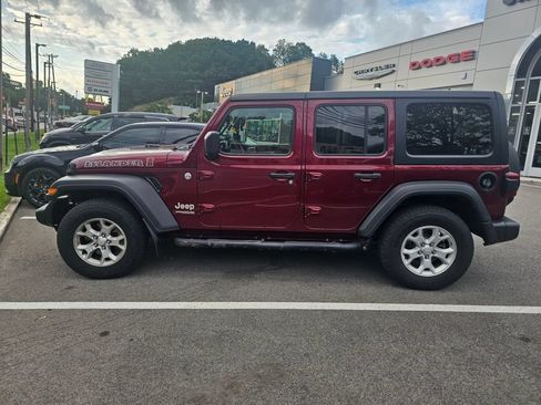 Used 2021 Jeep Wrangler Unlimited Sport AWD/4WD image 4
