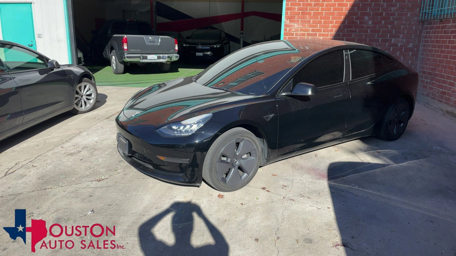 Used 2022 Tesla Model 3 RWD image 1