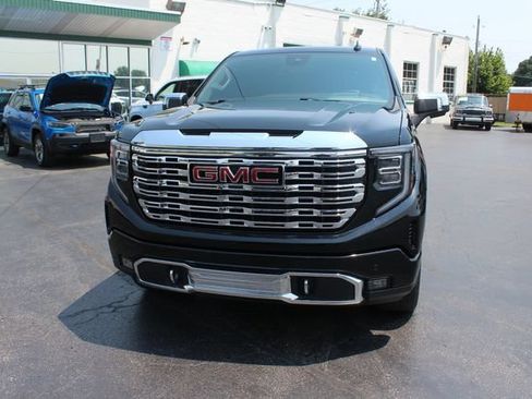 Used 2022 GMC Sierra 1500 Denali w/ Technology Package AWD/4WD image 18