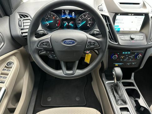 Used 2018 Ford Escape SE w/ SE Sync 3 Package image 15