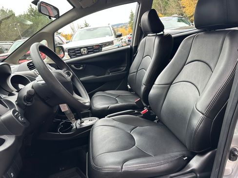 Used 2013 Honda Fit image 19