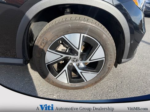 Used 2024 Mercedes-Benz GLC 300 4MATIC image 15