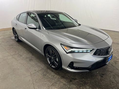 Used 2023 Acura Integra A-Spec image 2
