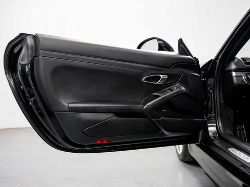 Used 2015 Porsche Cayman S RWD image 21