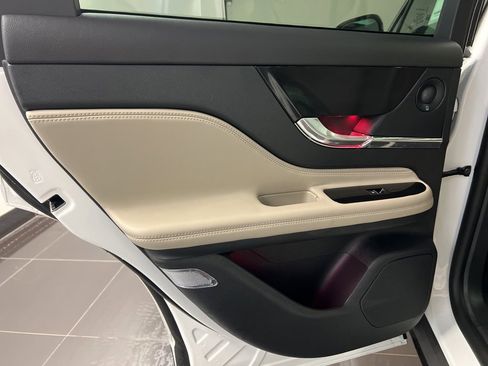 New 2026 Lincoln Corsair Reserve image 35