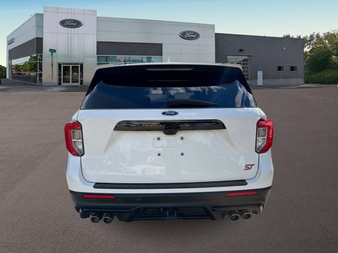 Used 2024 Ford Explorer ST w/ Equipment Group 401A AWD/4WD image 8