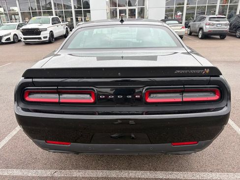 Used 2023 Dodge Challenger R/T Scat Pack RWD image 7