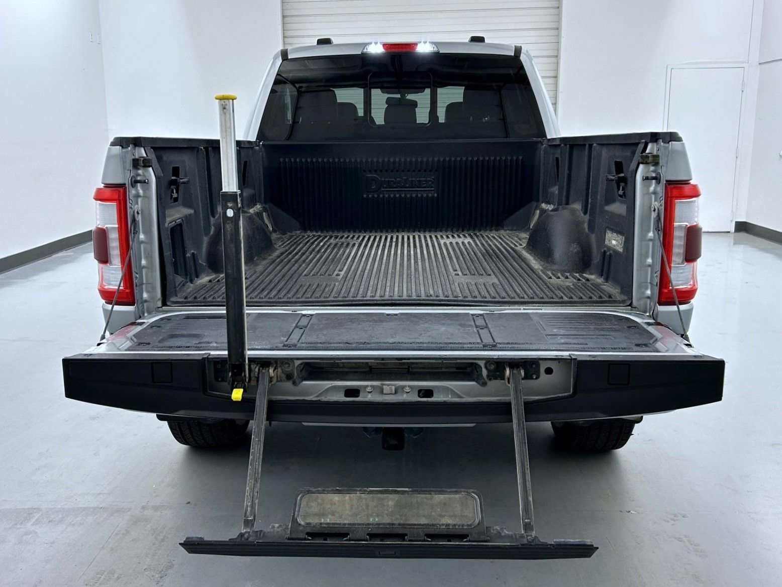 Used 2022 Ford F150 Lariat AWD/4WD image 22
