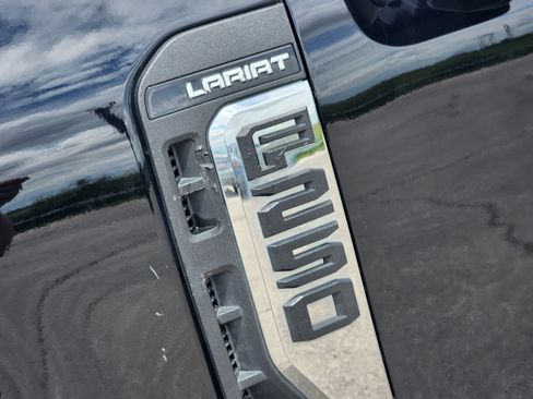 Used 2024 Ford F250 Lariat AWD/4WD image 12