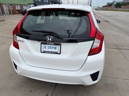 Used 2017 Honda Fit LX image 5