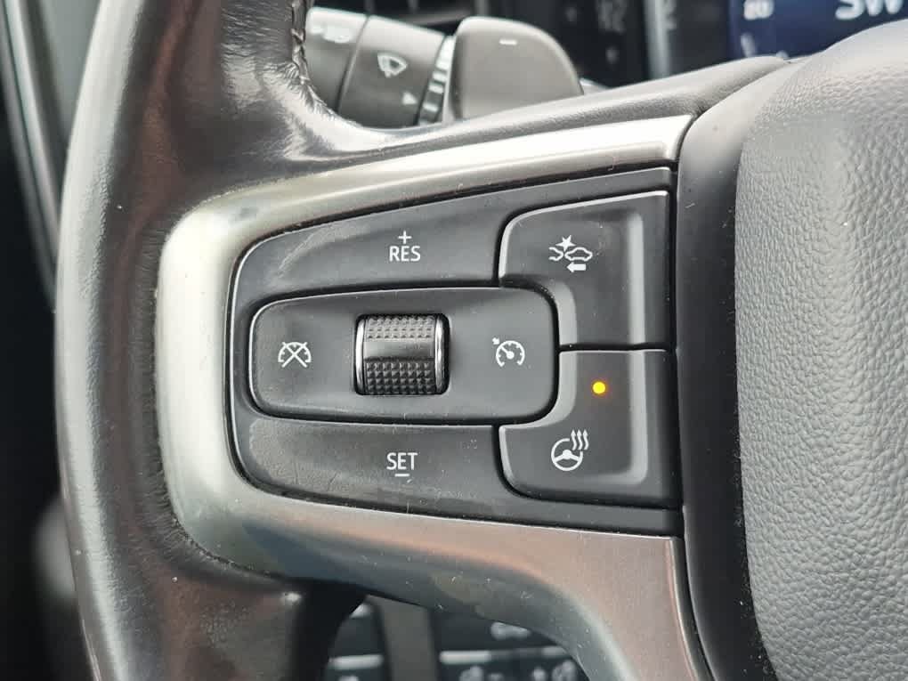 Used 2023 Chevrolet Silverado 1500 LT w/ Leather Package AWD/4WD image 19