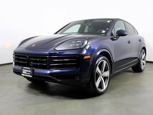 Used 2024 Porsche Cayenne Coupe image 1