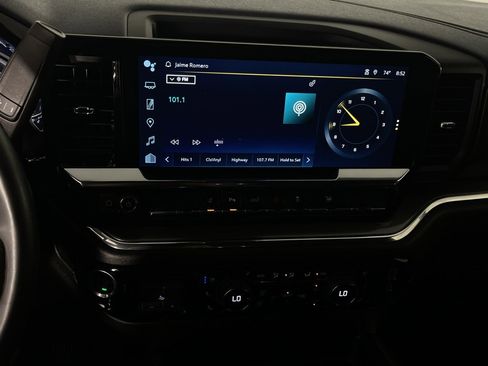 Used 2024 Chevrolet Silverado 2500 High Country w/ High Country Premium Package image 19