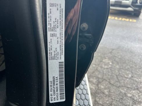 Used 2025 RAM 1500 Laramie w/ Sport Appearance Package AWD/4WD image 22