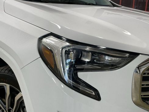 Used 2019 GMC Terrain Denali w/ Driver Alert Package II AWD/4WD image 10