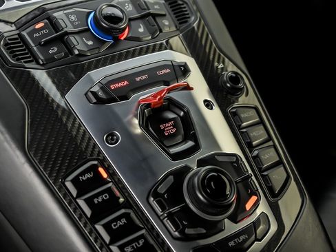 Used 2014 Lamborghini Aventador LP 700-4 AWD/4WD image 38