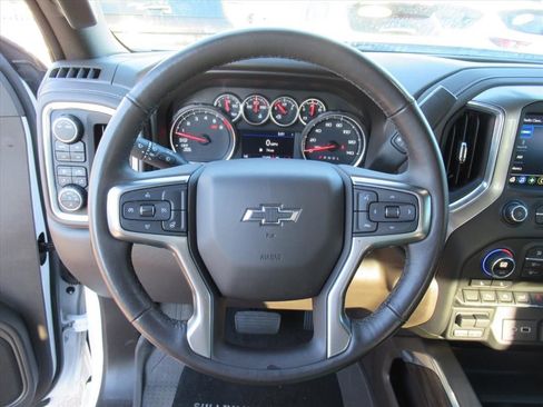 Used 2021 Chevrolet Silverado 1500 RST w/ Safety Package image 18