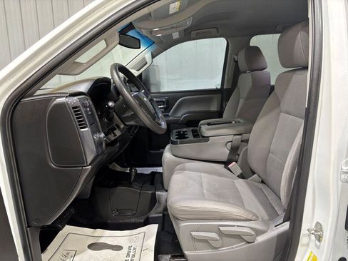 Used 2018 Chevrolet Silverado 2500 W/T w/ WT Convenience Package image 11