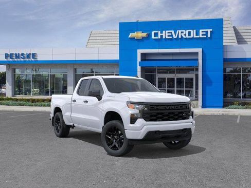 New 2026 Chevrolet Silverado 1500 Custom image 1