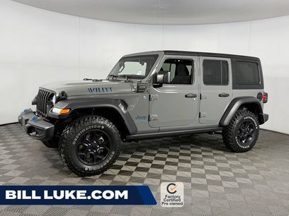 Used 2023 Jeep Wrangler Unlimited w/ 8.4" Radio Group