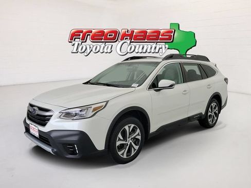 Used 2021 Subaru Outback Limited AWD/4WD image 1