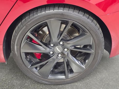 Used 2022 Genesis G70 3.3T w/ Sport Prestige Package image 31