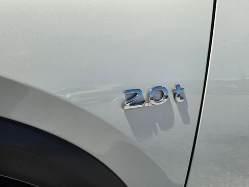 Used 2018 INFINITI QX30 Premium w/ Navigation Package image 14