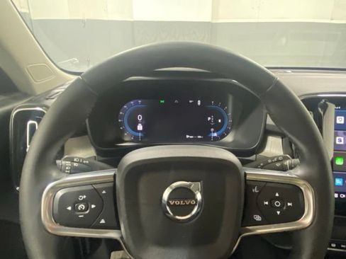 Used 2023 Volvo XC40 B5 Plus w/ Driver Assist Package AWD/4WD image 14