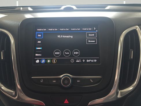Used 2020 Chevrolet Equinox LT AWD/4WD image 19
