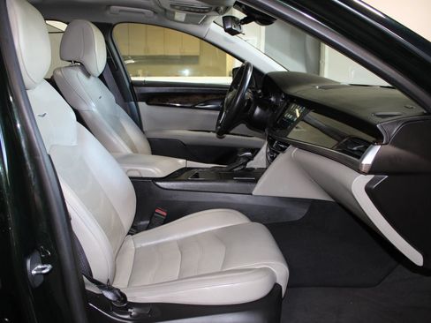 Used 2017 Cadillac CT6 Luxury AWD/4WD image 32