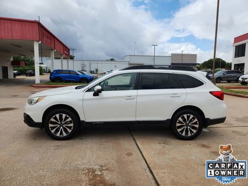 Used 2016 Subaru Outback 2.5i Limited AWD/4WD image 4