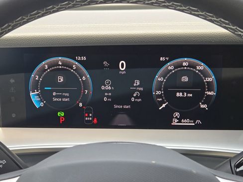 New 2026 Volkswagen Tiguan SE AWD/4WD image 13
