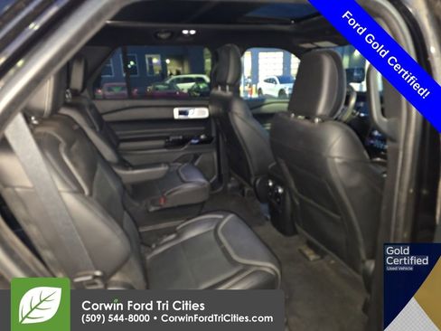 Used 2022 Ford Explorer ST w/ Equipment Group 401A image 7