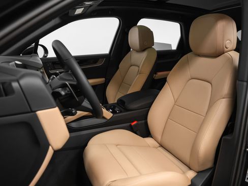 New 2026 Porsche Cayenne image 5