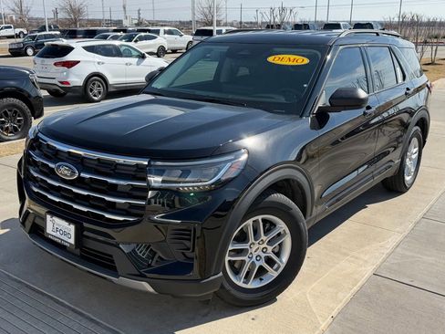 New 2026 Ford Explorer Active image 31