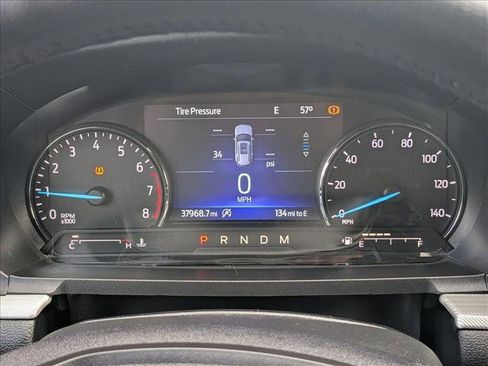 Used 2020 Ford Explorer XLT w/ Equipment Group 202A image 11