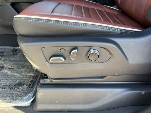 New 2026 GMC Sierra 3500 Denali Ultimate image 17