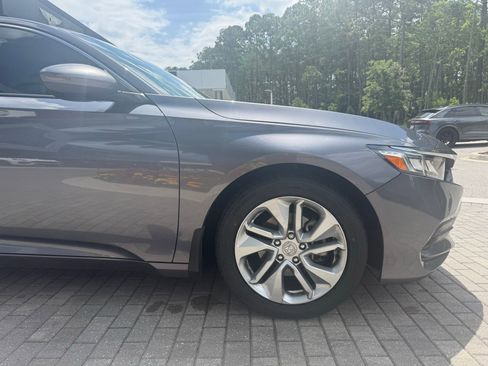 Used 2020 Honda Accord LX image 9