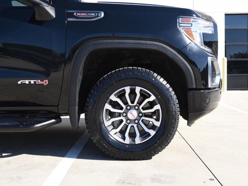 Used 2020 GMC Sierra 1500 AT4 w/ AT4 Premium Package image 11