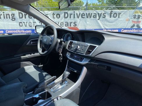Used 2014 Honda Accord LX image 16